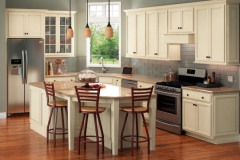 tahoe-painted-hazelnut-glaze-kitchen-2014-680x440