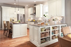 wyoming-painted-linen-kitchen-2012-680x440